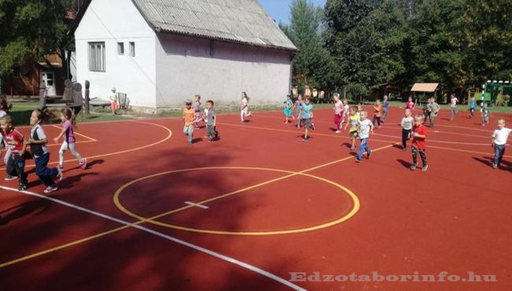 Edzőtábor, tábor, Szilvásvárad Jurta Tábor - Rekortán sportpálya iskola